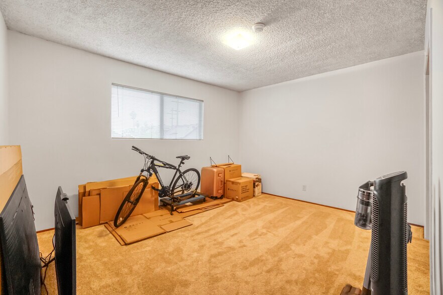 More Photos Of 2714 New Jersey St, Los Angeles Multifamily For Sale