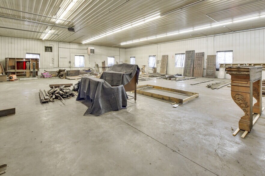 More Photos Of 12384 234th St, Cold Spring Warehouse For Sale