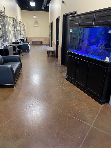 More Photos Of 9330 S Memorial Dr, Tulsa Carwash For Sale