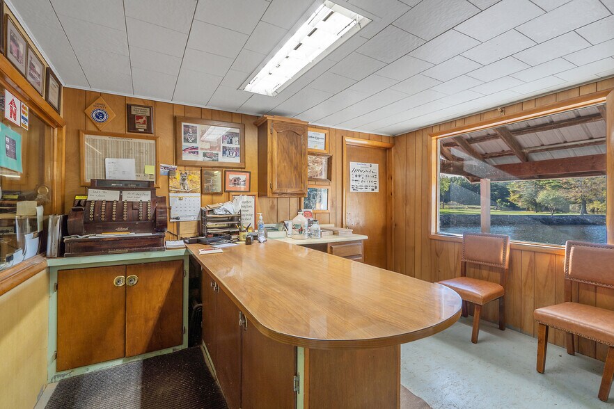 More Photos Of 9762 S Bridge St, Croghan Lumberyard For Sale