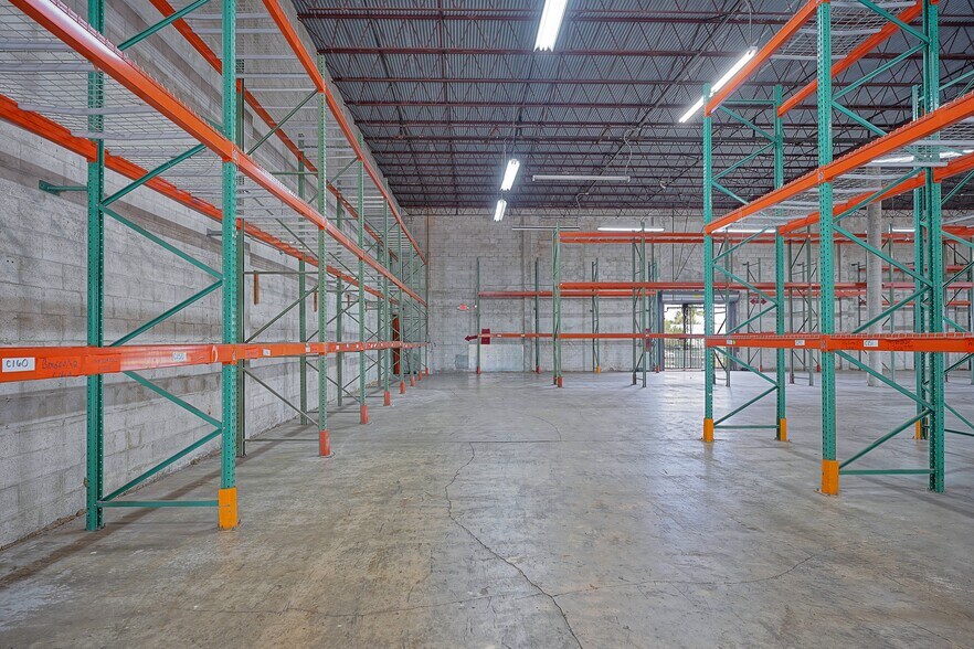 More Photos Of 7200 NW 1st Ave, Miami Distribution For Lease