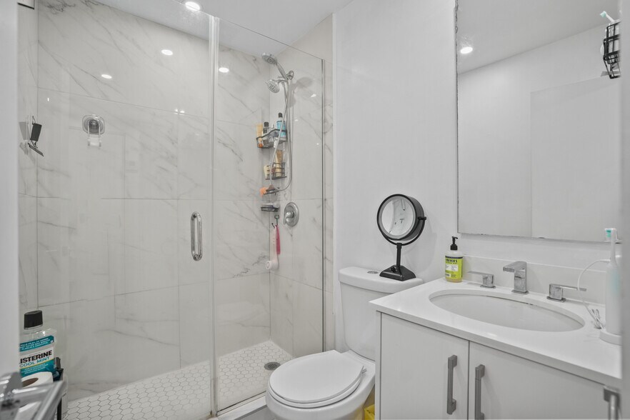 More Photos Of , Miami Beach Multifamily For Sale