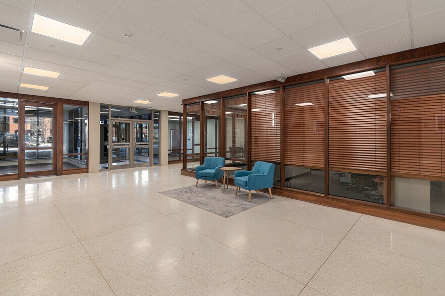 More Photos Of 215 W Oak St, Fort Collins Office For Sale