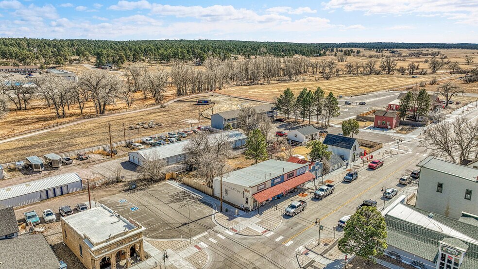 More Photos Of 490 E Elm St, Elizabeth Apartments For Sale