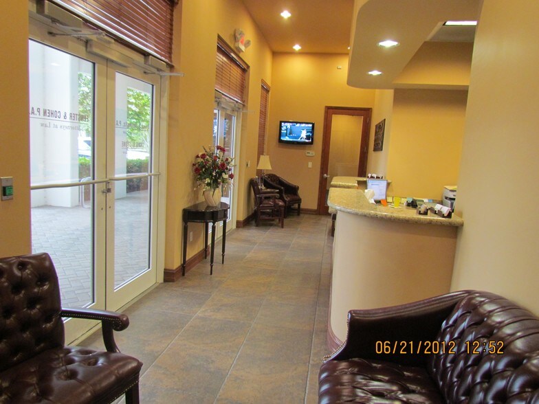 More Photos Of 1391 Sawgrass Corporate Pky, Sunrise Office For Sale