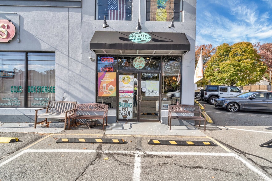 More Photos Of 142 S Livingston Ave, Livingston Unknown For Lease