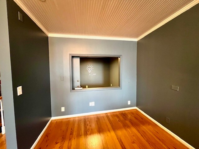 More Photos Of 414 Main St, Franklin General Retail For Sale