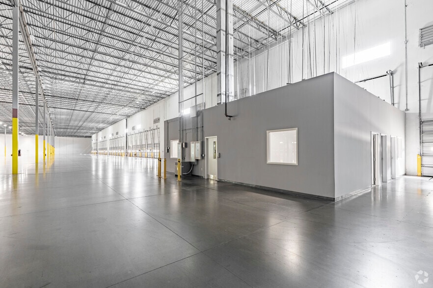 More Photos Of 10137 Horton Rd, Charlotte Distribution For Lease