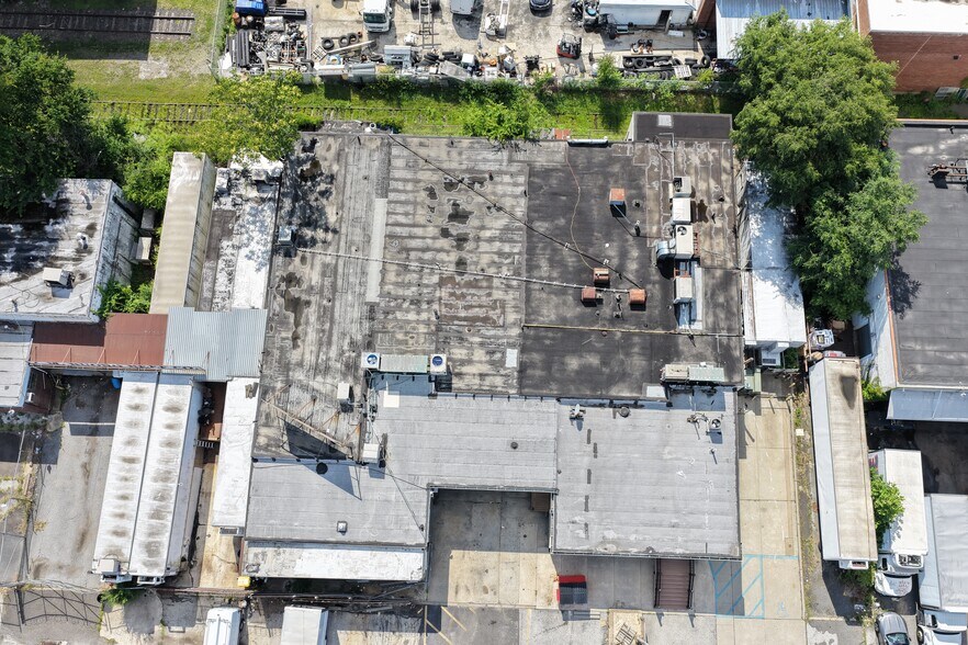 More Photos Of 3632 S 3rd St, Philadelphia Food Processing For Lease