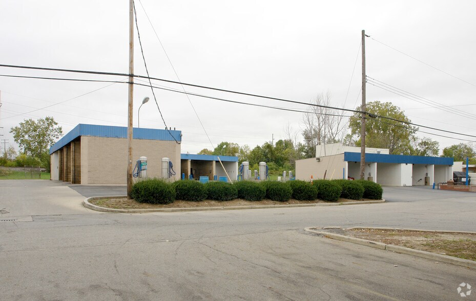More Photos Of 4686 Indianola Ave, Columbus Carwash For Sale