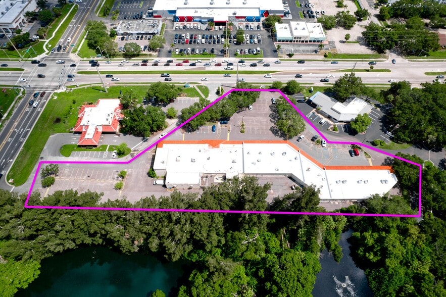 More Photos Of 4105 Cortez Rd, Bradenton Unknown For Lease