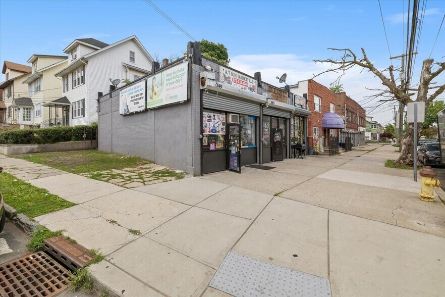 More Photos Of 347 Sanford Ave, Newark Convenience Store For Sale