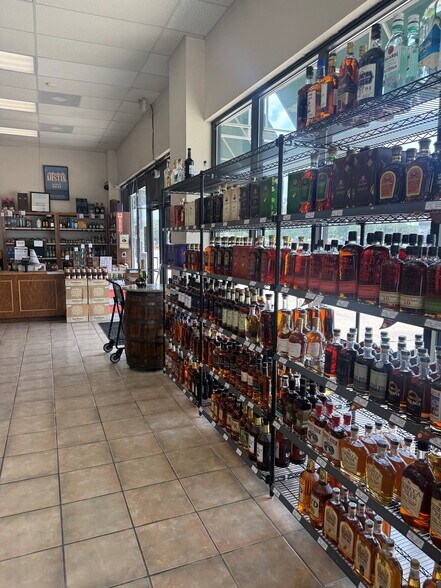 More Photos Of 850 N Bell Blvd, Cedar Park Unknown For Lease