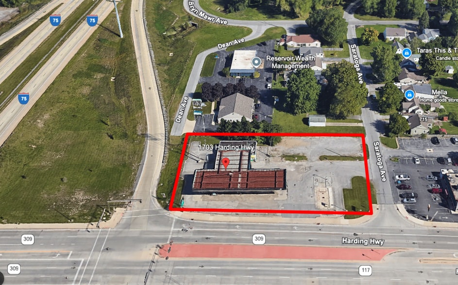 Primary Photo Of 1703 Harding Hwy, Lima Service Station For Lease