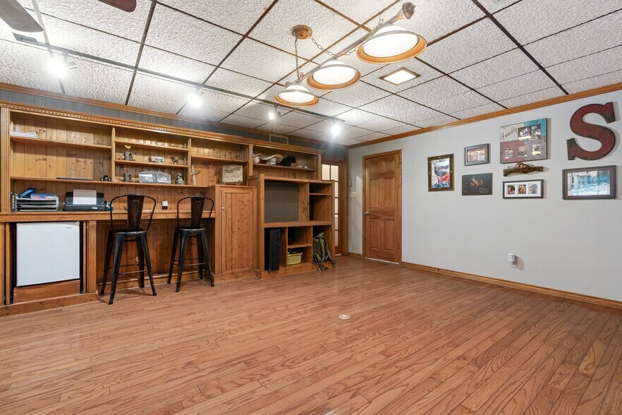 More Photos Of 2355 Jackson League Cir, Brenham Lodge Meeting Hall For Sale