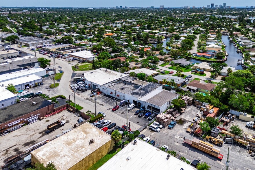 More Photos Of 1800-1812 SW 7th Ave, Pompano Beach Warehouse For Sale