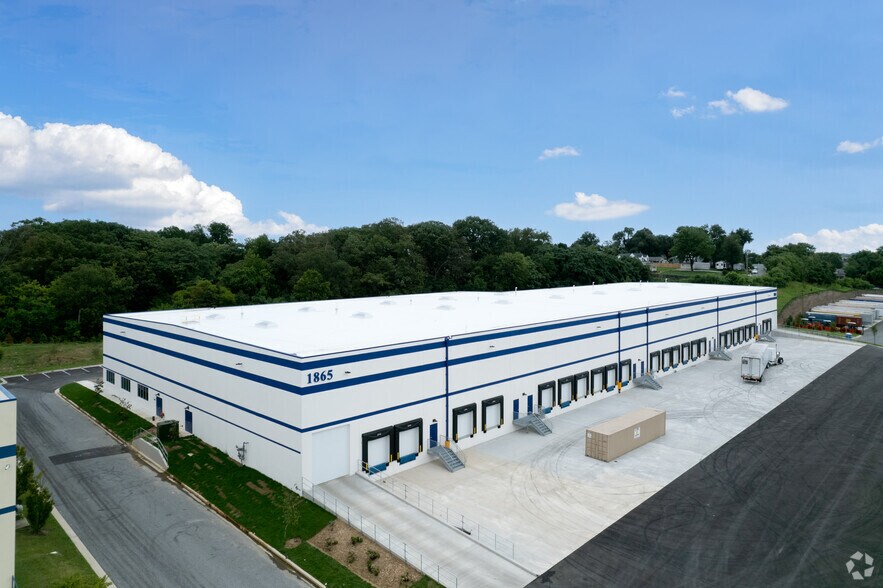More Photos Of 1865 62nd St, Baltimore Warehouse For Lease