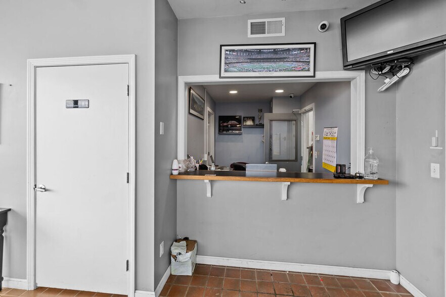 More Photos Of 1855 County St, Somerset Auto Repair For Sale