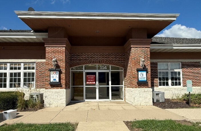 More Photos Of 24020 W Riverwalk Ct, Plainfield Medical For Sale