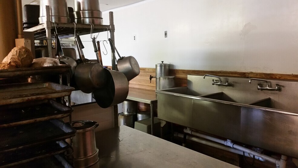 More Photos Of 1911 Aldine Bender Rd, Houston Restaurant For Sale