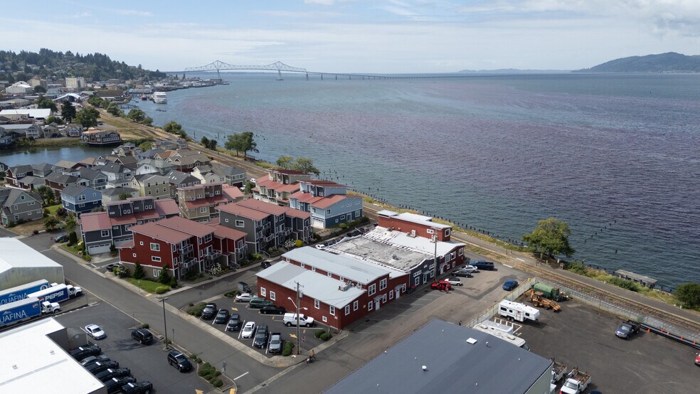 More Photos Of 441-433 30th St, Astoria Healthcare For Lease