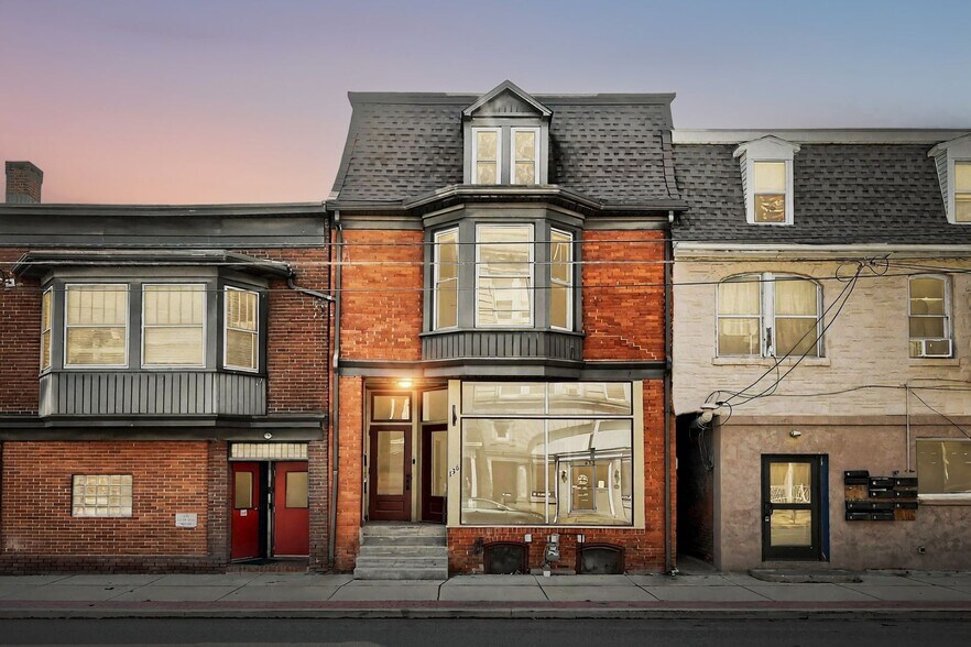 Primary Photo Of 136 S Main St, Spring Grove Flex For Lease