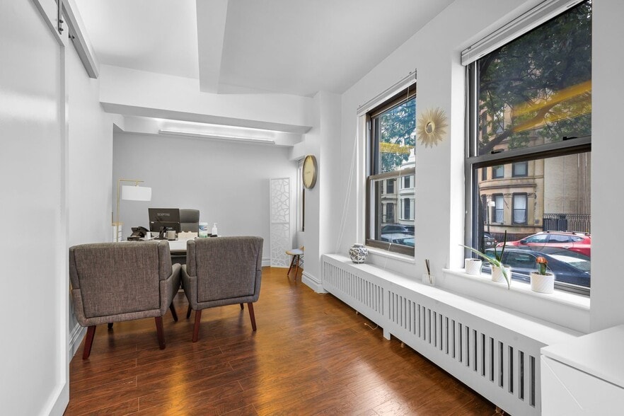 More Photos Of 9 Prospect Park W, Brooklyn Apartments For Sale