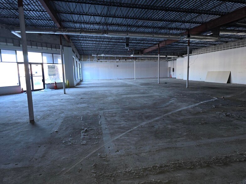 More Photos Of 3351 N Harlem Ave, Chicago Unknown For Lease