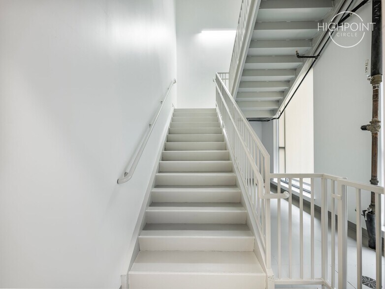 More Photos Of 100 Highpoint Park Way, Braselton Office For Sale