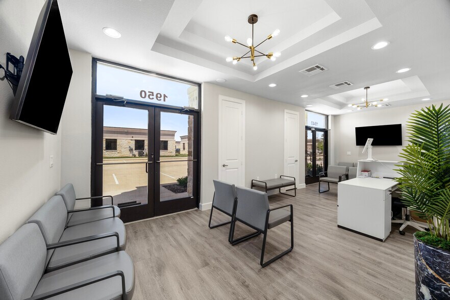 More Photos Of 3129 Kingsley Dr, Pearland Medical For Lease