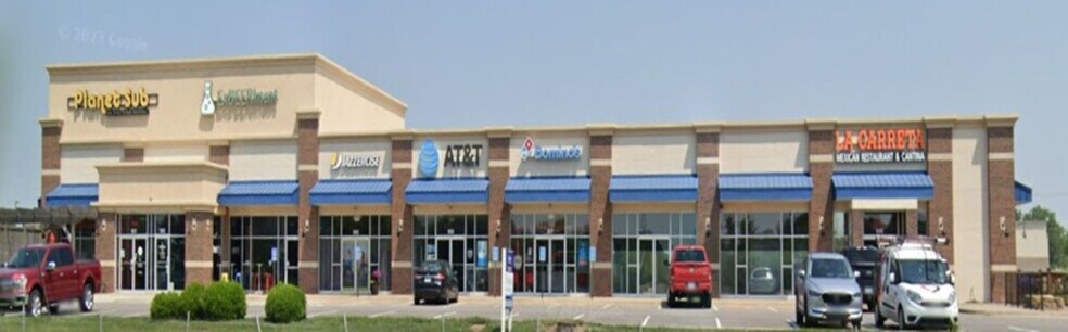 Primary Photo Of 925-949 Lincoln Ln, Gardner Unknown For Lease