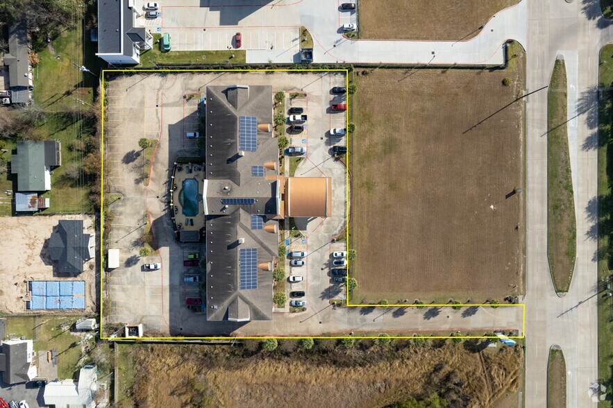 More Photos Of 9120 West Rd, Houston Hotel For Sale