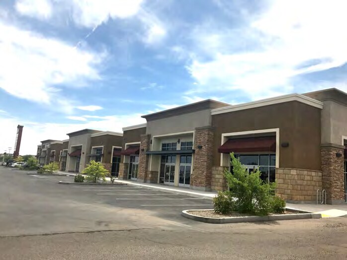 More Photos Of 2140-2184 N Imperial Ave, El Centro Unknown For Lease