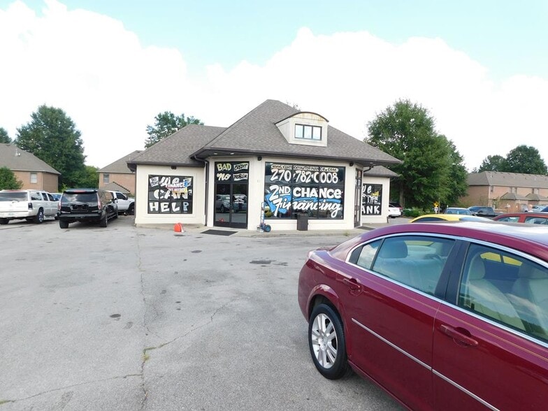 Primary Photo Of 1432 CAMPBELL Ln, Bowling Green Medical For Sale