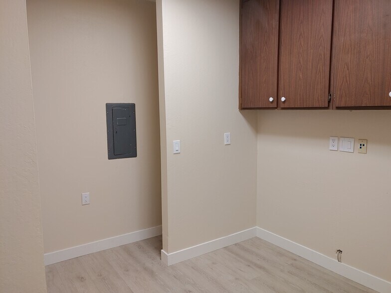 More Photos Of 1475 Cedarwood Ln, Pleasanton Medical For Lease