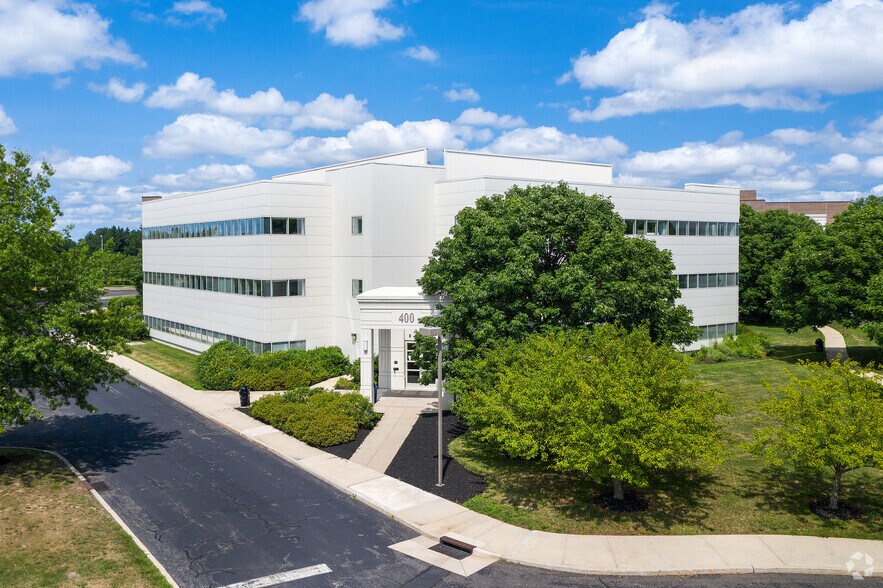 More Photos Of 50 Millstone Rd, East Windsor Office For Lease
