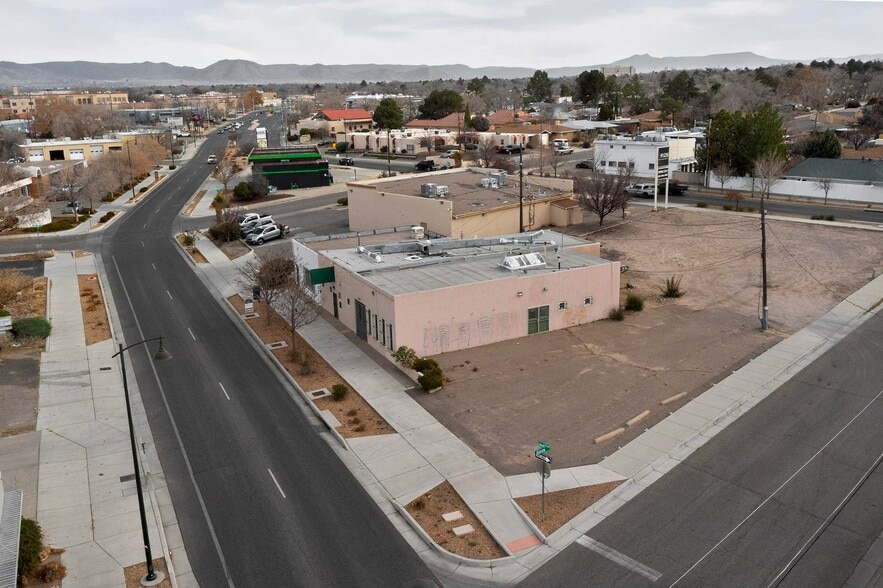 More Photos Of 4204-4206 Lead Ave SE, Albuquerque Office For Sale