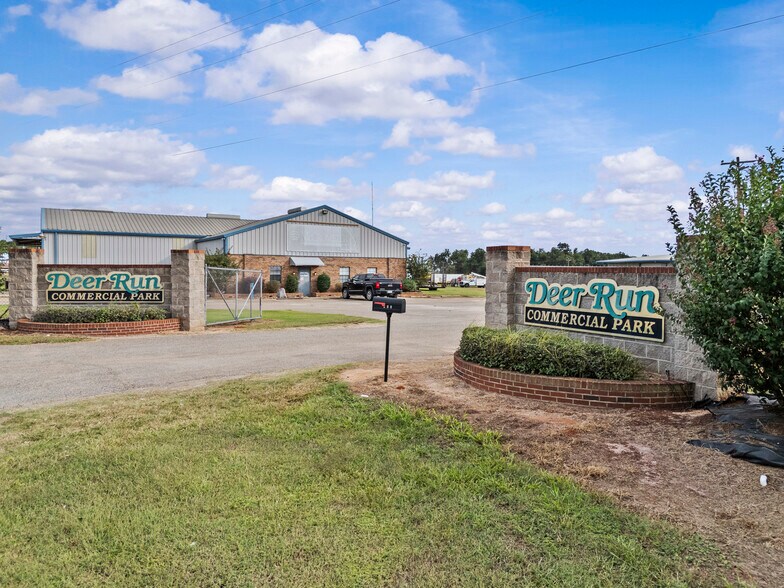 More Photos Of 4200 US-82 Hwy, Dawson Flex For Lease