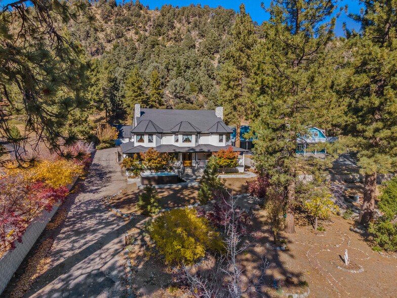 More Photos Of 790 California 2, Wrightwood Specialty For Sale