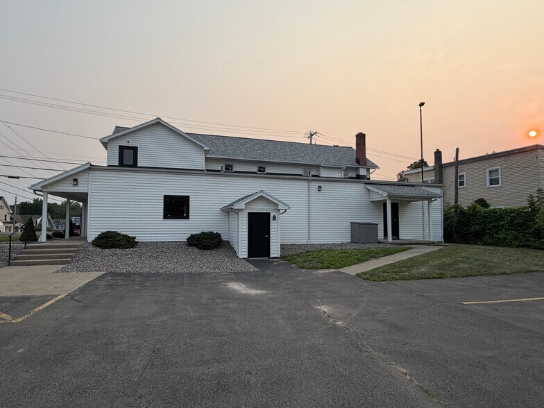More Photos Of 603 Ridge Rd, Webster Freestanding For Sale