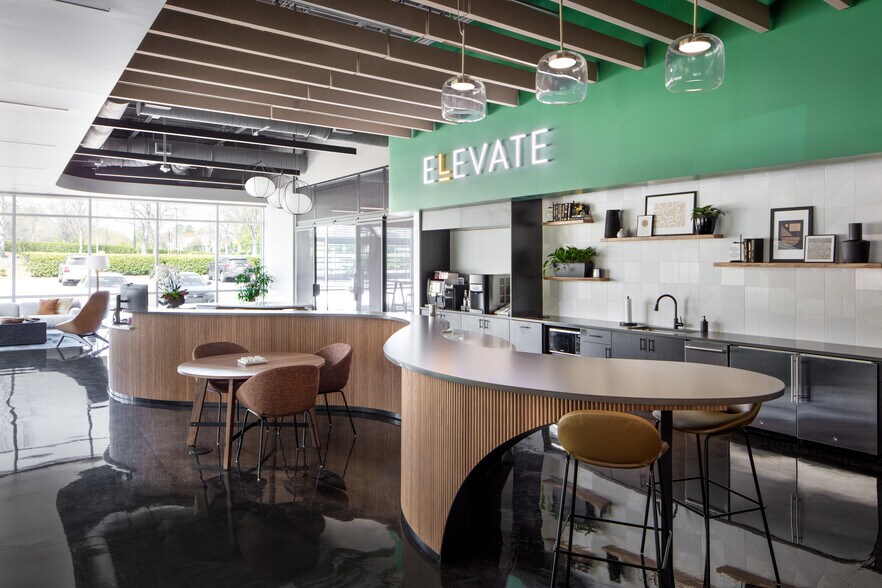 More Photos Of 5151 McCrimmon Pky, Morrisville Unknown For Lease