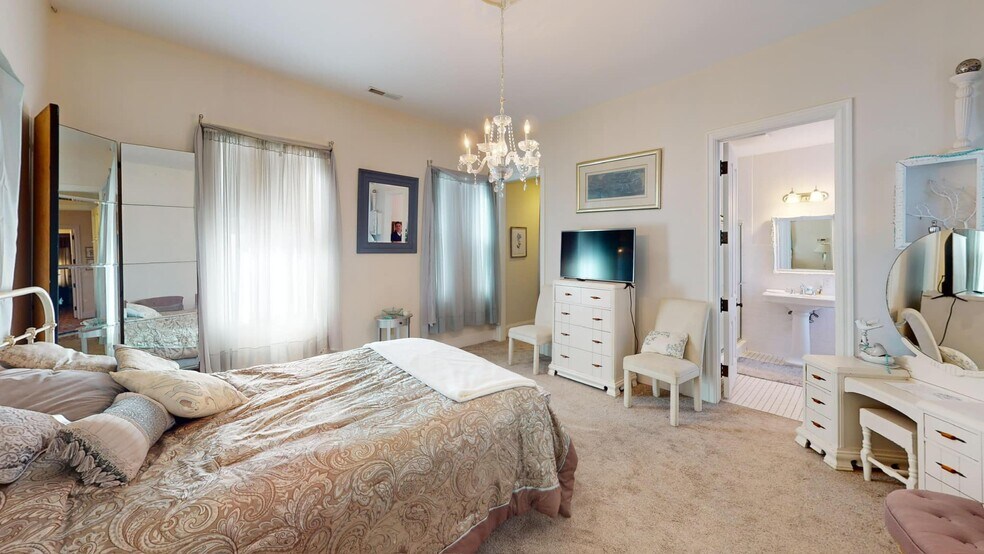 More Photos Of 195 State Route 151, Smithfield Hospitality For Sale