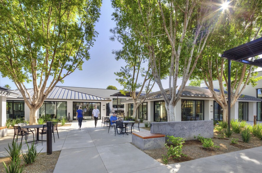 More Photos Of 6320 E Thomas Rd, Scottsdale Unknown For Lease