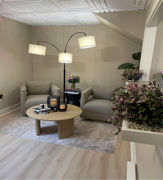 More Photos Of 234 Middle, Falmouth Freestanding For Sale