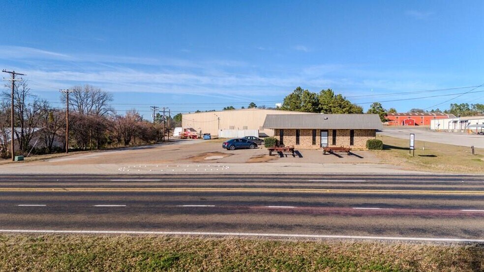 More Photos Of 1391 Flat Creek Rd, Athens Flex For Sale
