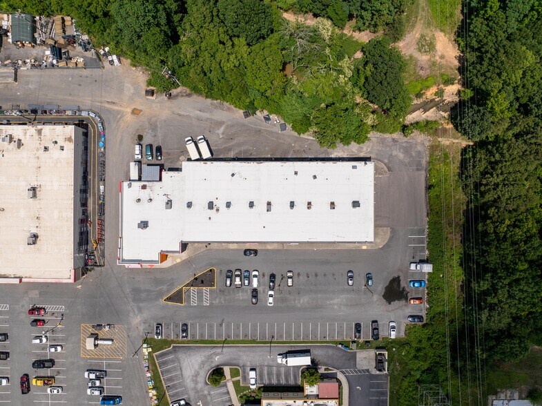More Photos Of 1008 W Roosevelt Blvd, Monroe General Retail For Lease