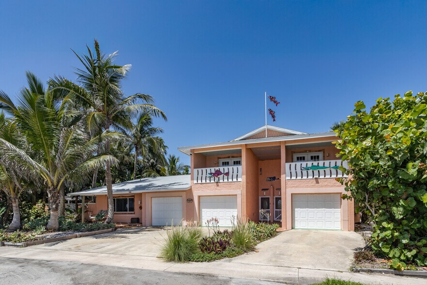 More Photos Of 312 Wavecrest Ave, Indialantic Multifamily For Sale