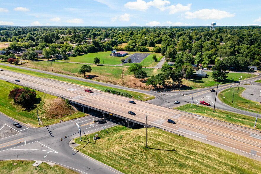 More Photos Of 1520 20th St NE, Paris Land For Sale