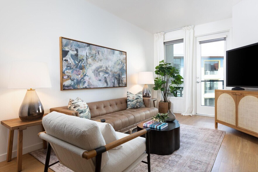 More Photos Of 126 N Rollins Rd, Millbrae Apartments For Lease