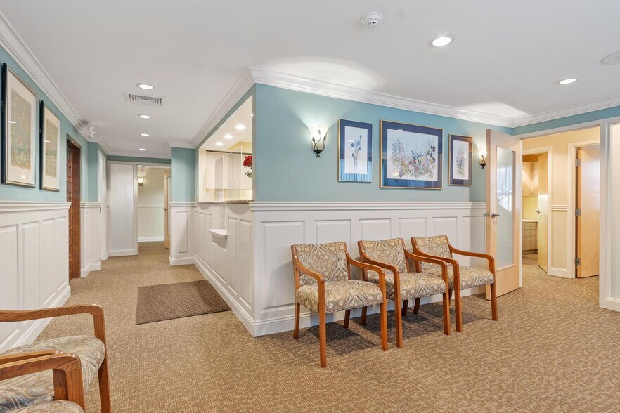More Photos Of 200 Lincoln St, Worcester Medical For Sale